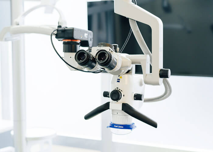 マイクロスコープ（医療用電子顕微鏡）