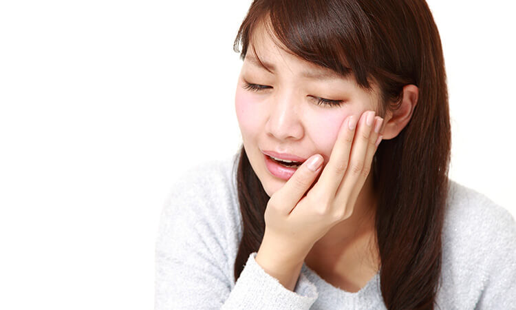 虫歯、気づかないふりしていませんか？