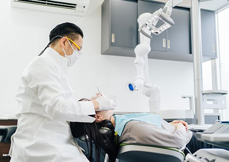 歯の着色汚れは当院の美容専門部門にお任せください