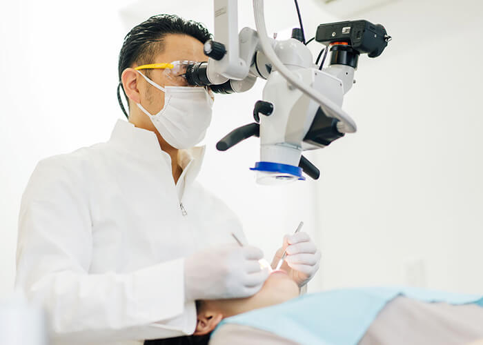 質の高い治療を実現する、先進歯科医療設備を完備
